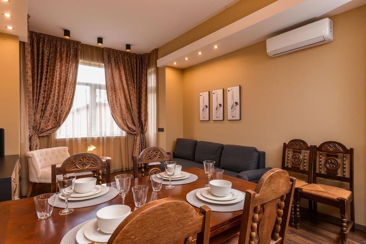 Sofia Dream Apartments - Jazzy Two Bedroom Suite By Flat Mаnager Exterior photo